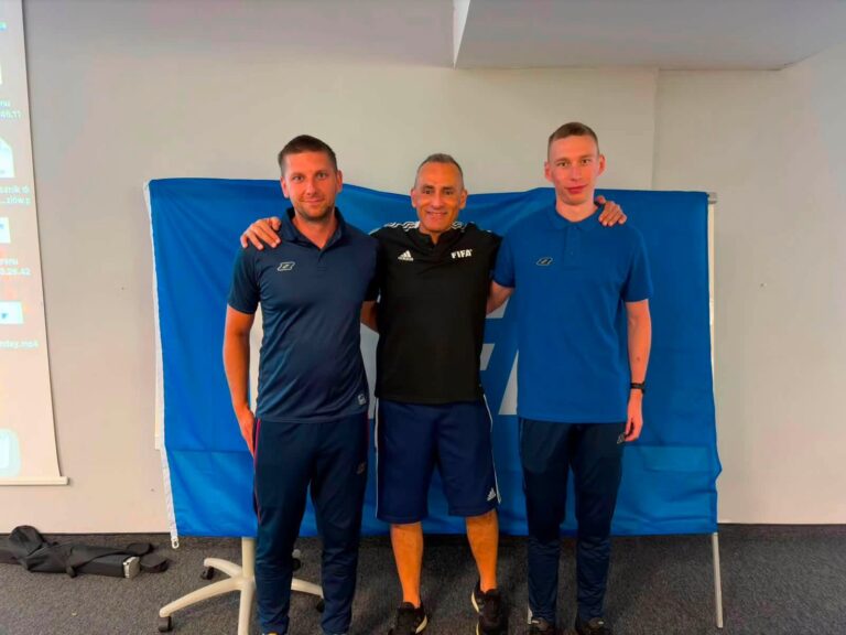 Egzaminy sędziów futsalu za nami – reprezentanci KS Jelenia Góra na zgrupowaniu!